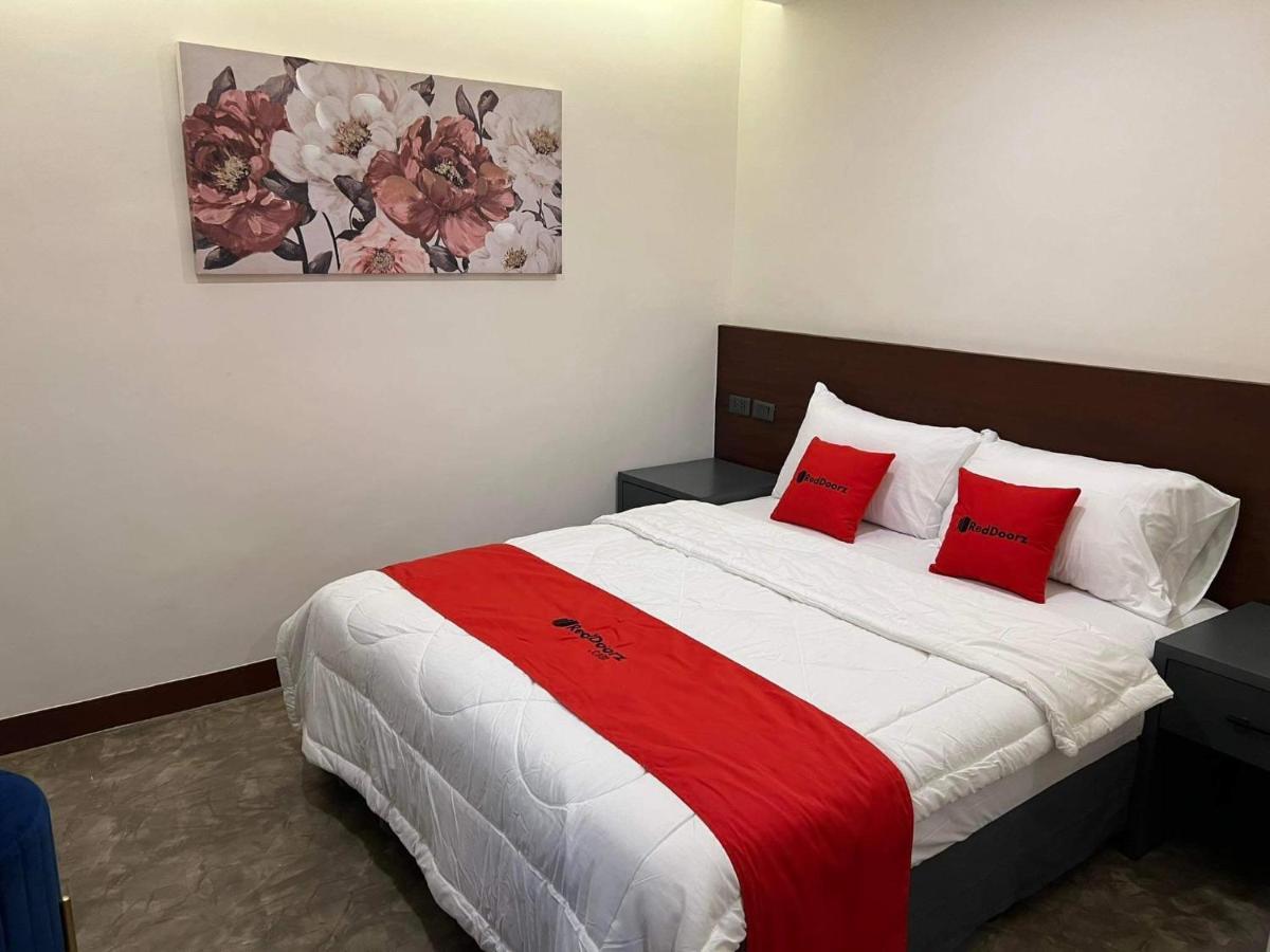Reddoorz Plus @ Toshiko Boutique Hotel Koronadal City Екстериор снимка